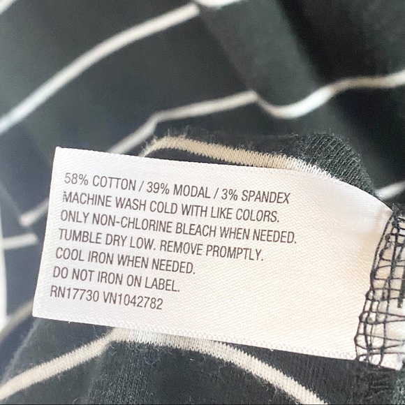 Liz Lange Maternity Tank, Black/White Stripe XXL - CLEARANCE 💰 - Picture 4 of 4